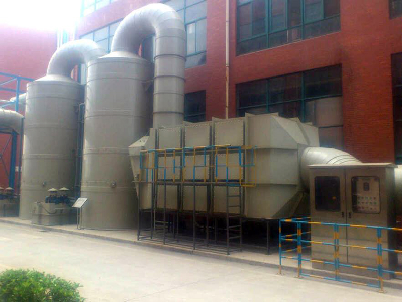 揭示玻璃鋼漏氯吸收塔的技術特點與功能